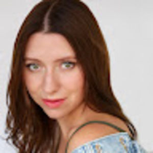 Meet your Posher, Ella